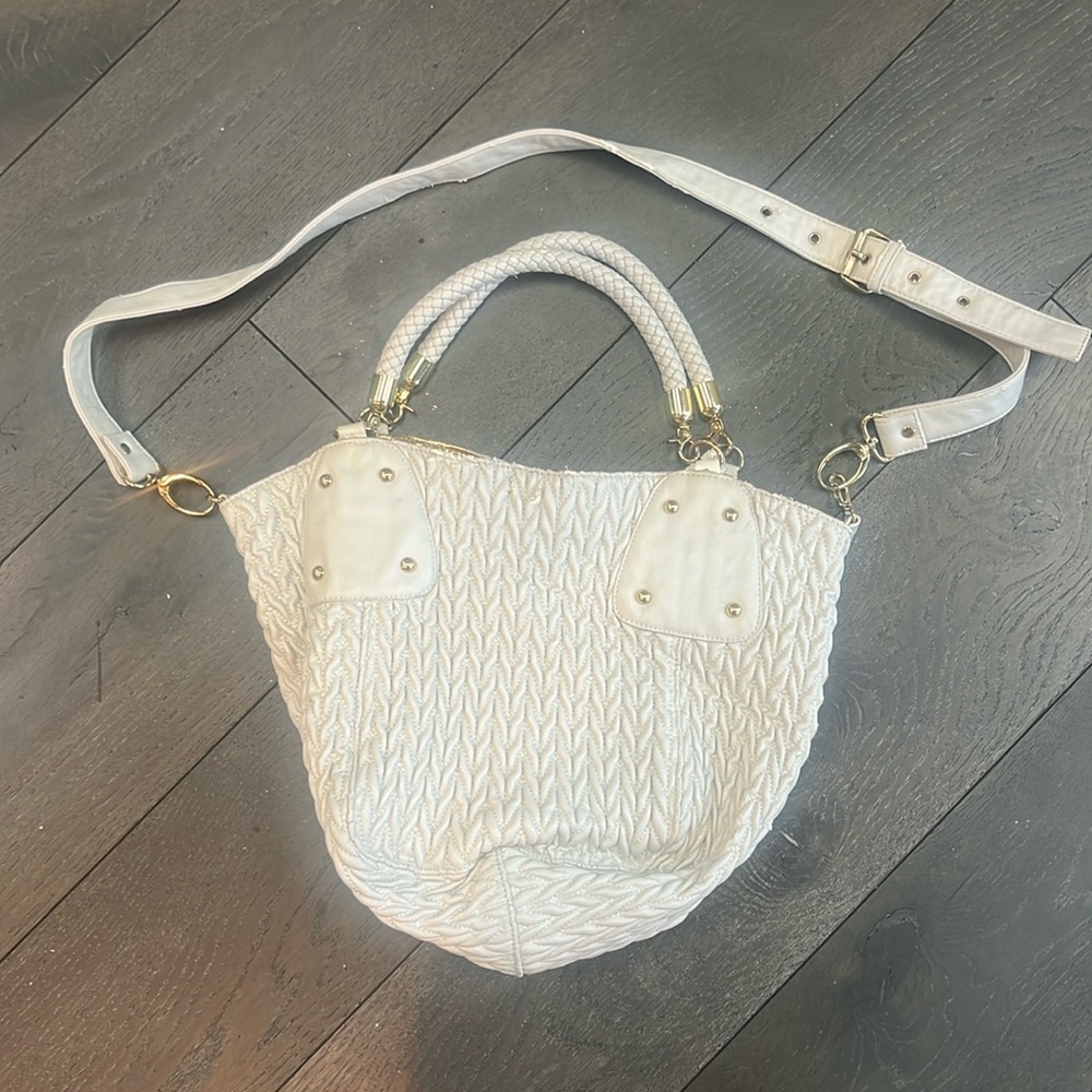 WHITE HANDBAG